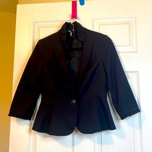 Cute short blazer